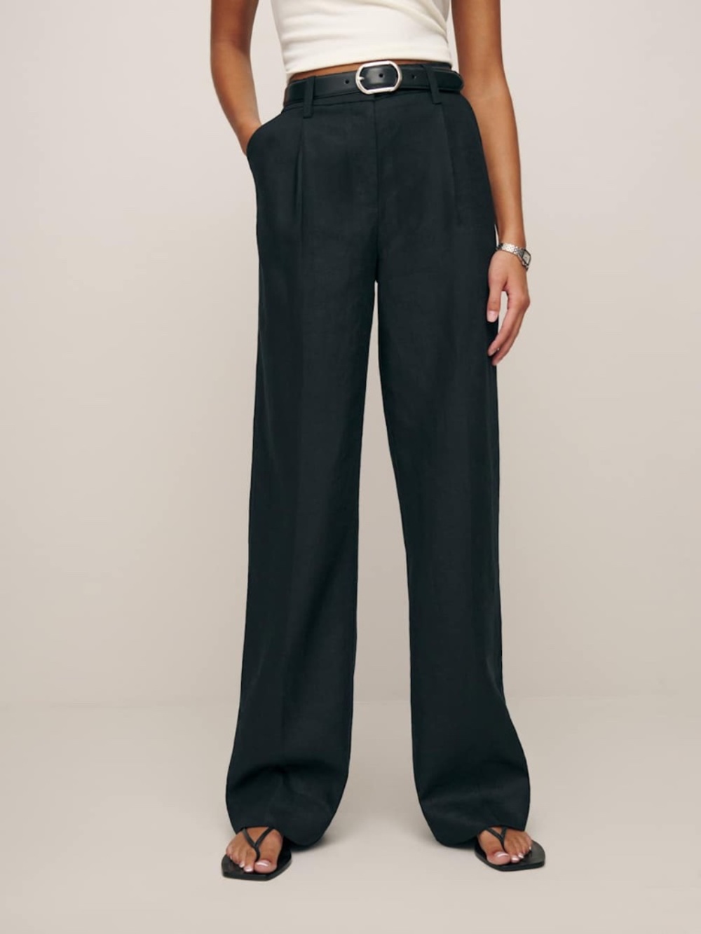 Reformation Alex Linen Mid Rise Short Pant Black - Size 10P